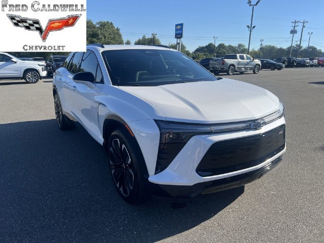 Used 2024 Chevrolet Blazer EV RS AWD/4WD image 1