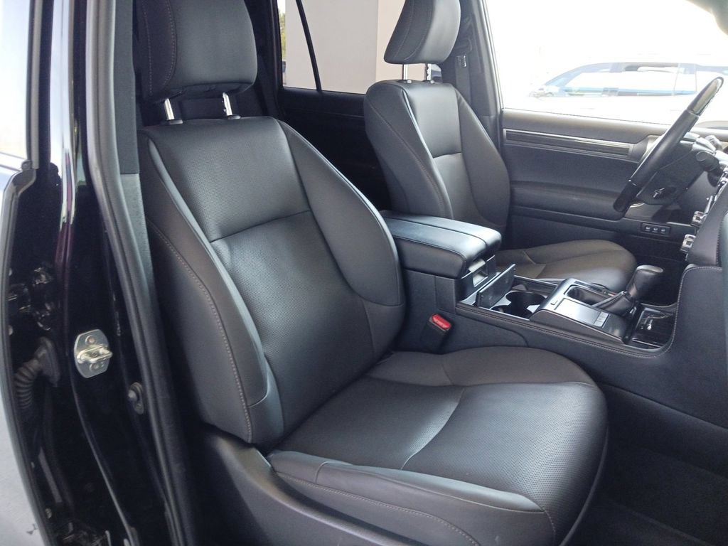 Used 2023 Lexus GX 460 Premium w/ Premium Package AWD/4WD image 37