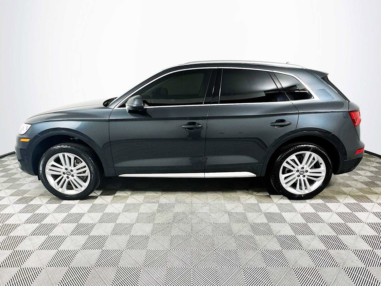 Used 2019 Audi Q5 2.0T Premium Plus w/ Premium Plus Package image 4