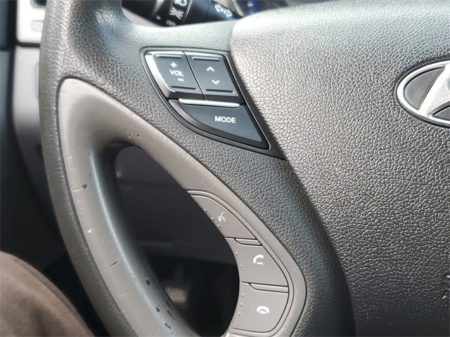 Used 2011 Hyundai Sonata GLS image 12