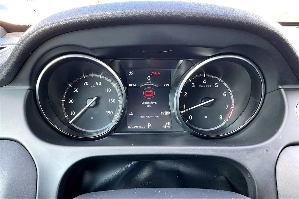 Used 2019 Land Rover Discovery Sport HSE image 12