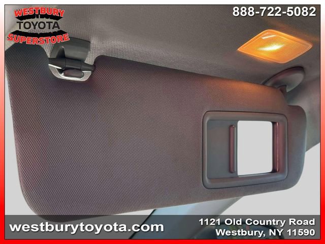 Used 2016 Toyota Camry SE w/ Moonroof Package FWD image 27