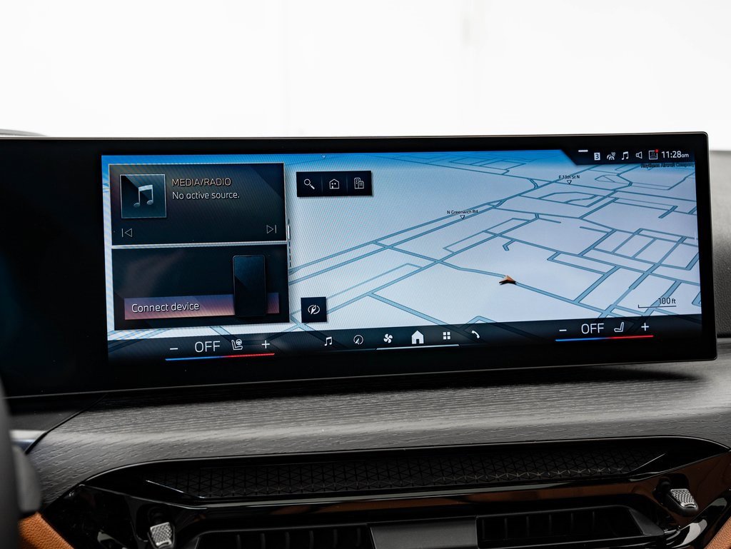 New 2026 BMW 330i xDrive Sedan w/ Premium Package image 32