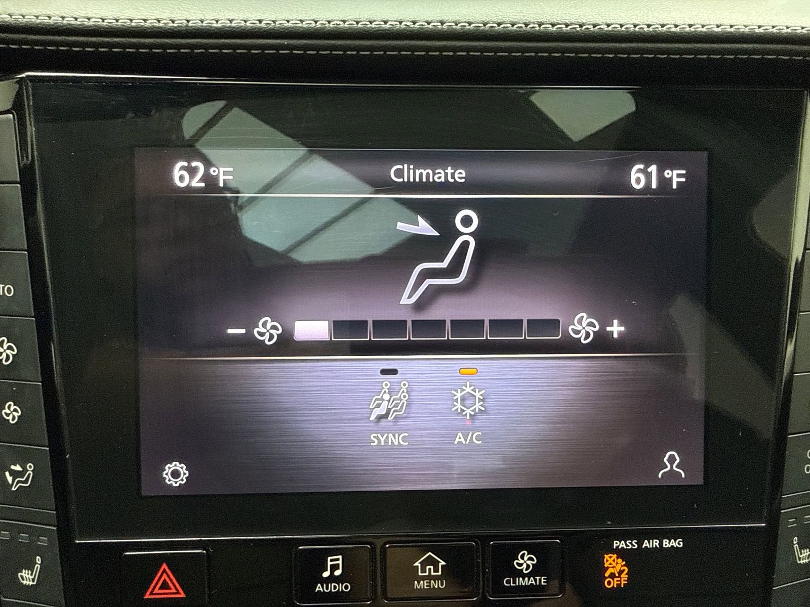 Used 2021 INFINITI QX50 Luxe w/ Appearance Package FWD image 40