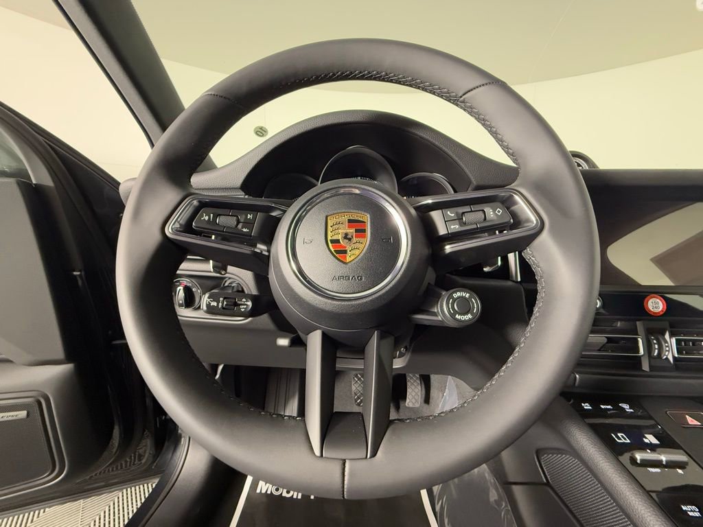 New 2026 Porsche Macan image 34