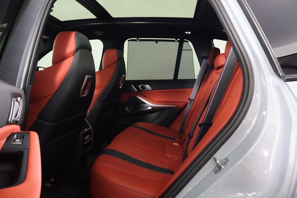 Used 2024 BMW X5 M Competition w/ Executive Package image 11