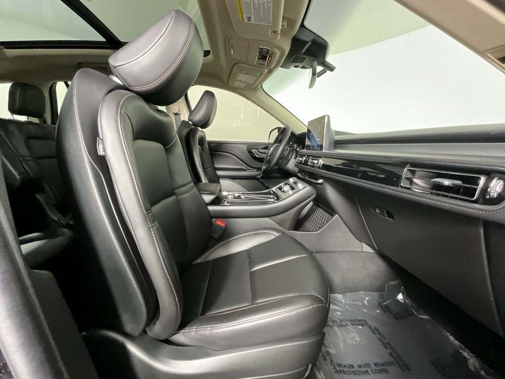 Used 2023 Lincoln Aviator 2WD w/ Premium Package image 20