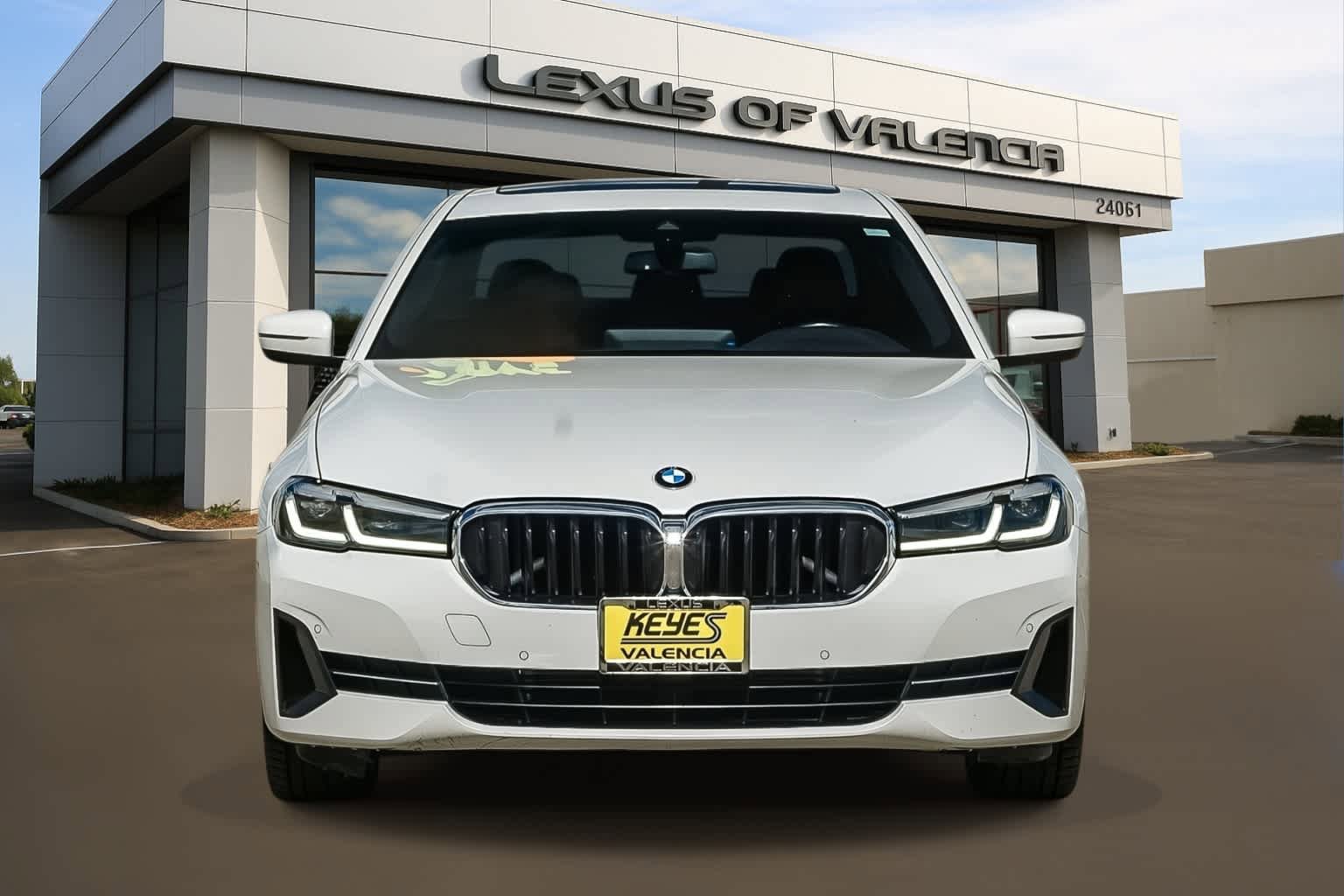 Used 2021 BMW 530i w/ Convenience Package RWD image 2