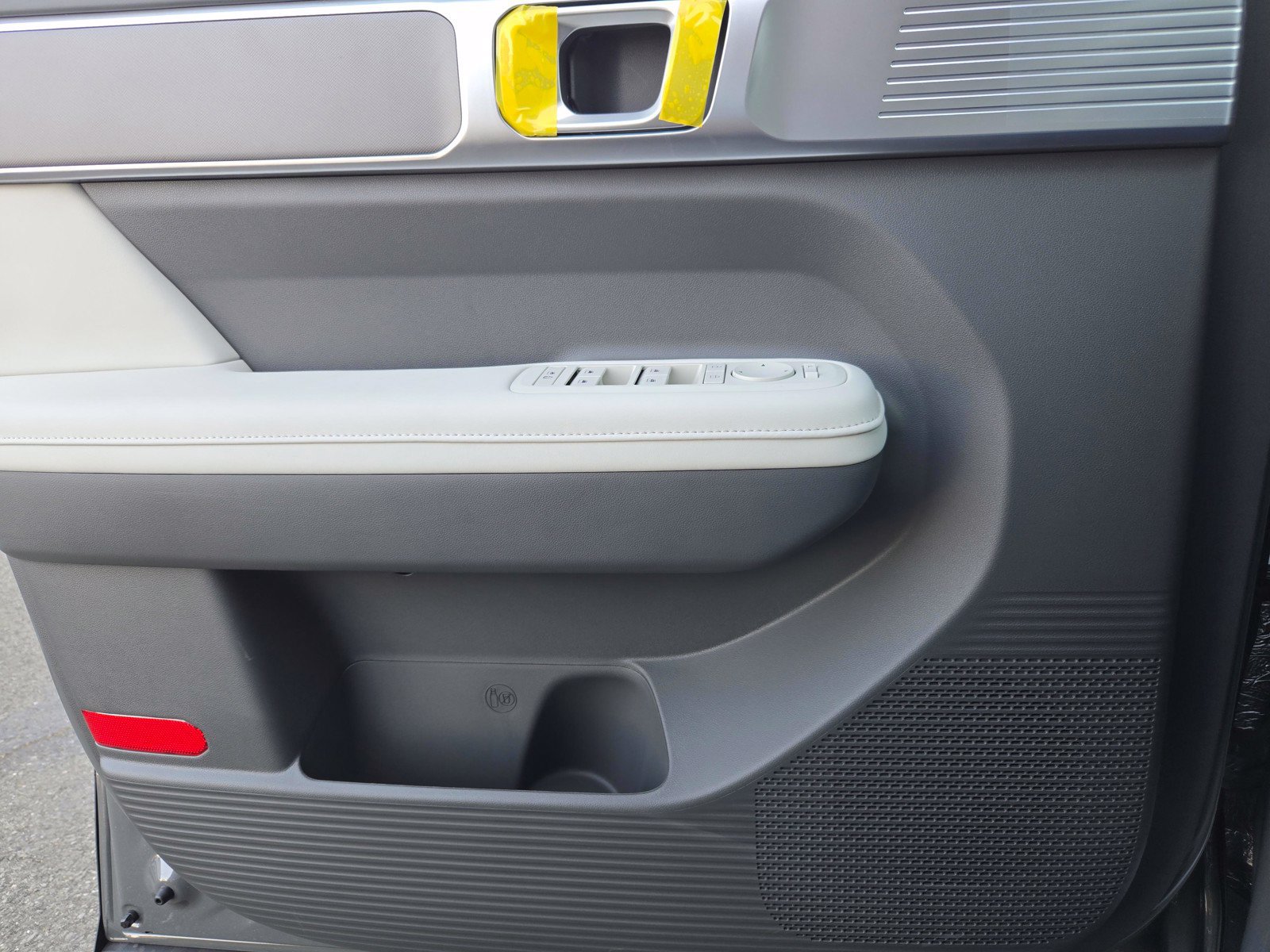 New 2027 Hyundai Santa Fe SEL FWD image 15