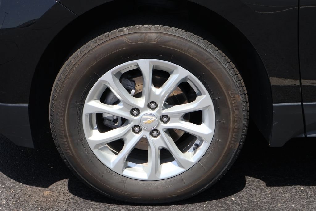 Certified 2021 Chevrolet Equinox LS w/ LS Convenience Package AWD/4WD image 11