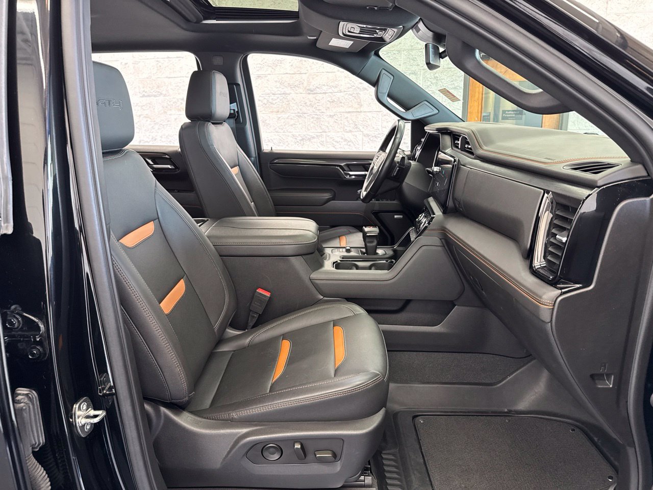 Used 2023 GMC Sierra 1500 AT4 w/ AT4 Preferred Package AWD/4WD image 52