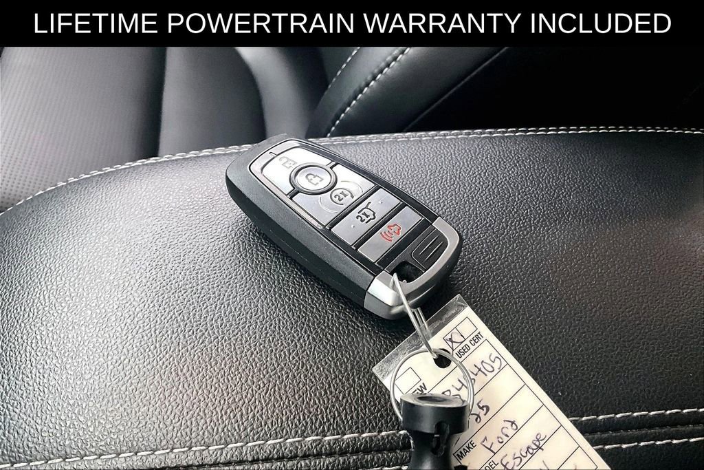 Used 2025 Ford Escape Platinum AWD/4WD image 13