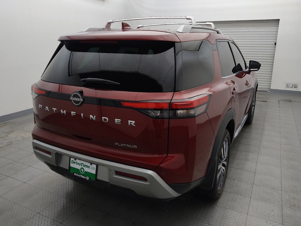 Used 2022 Nissan Pathfinder Platinum w/ Cargo Package FWD image 7
