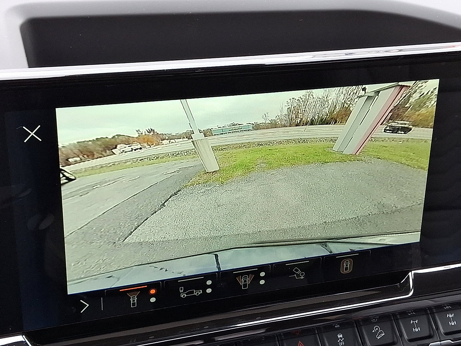 New 2026 Chevrolet Silverado 1500 ZR2 image 14