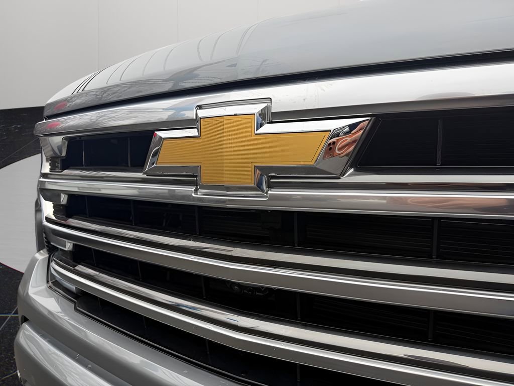 Used 2026 Chevrolet Silverado 1500 High Country w/ Technology Package image 10