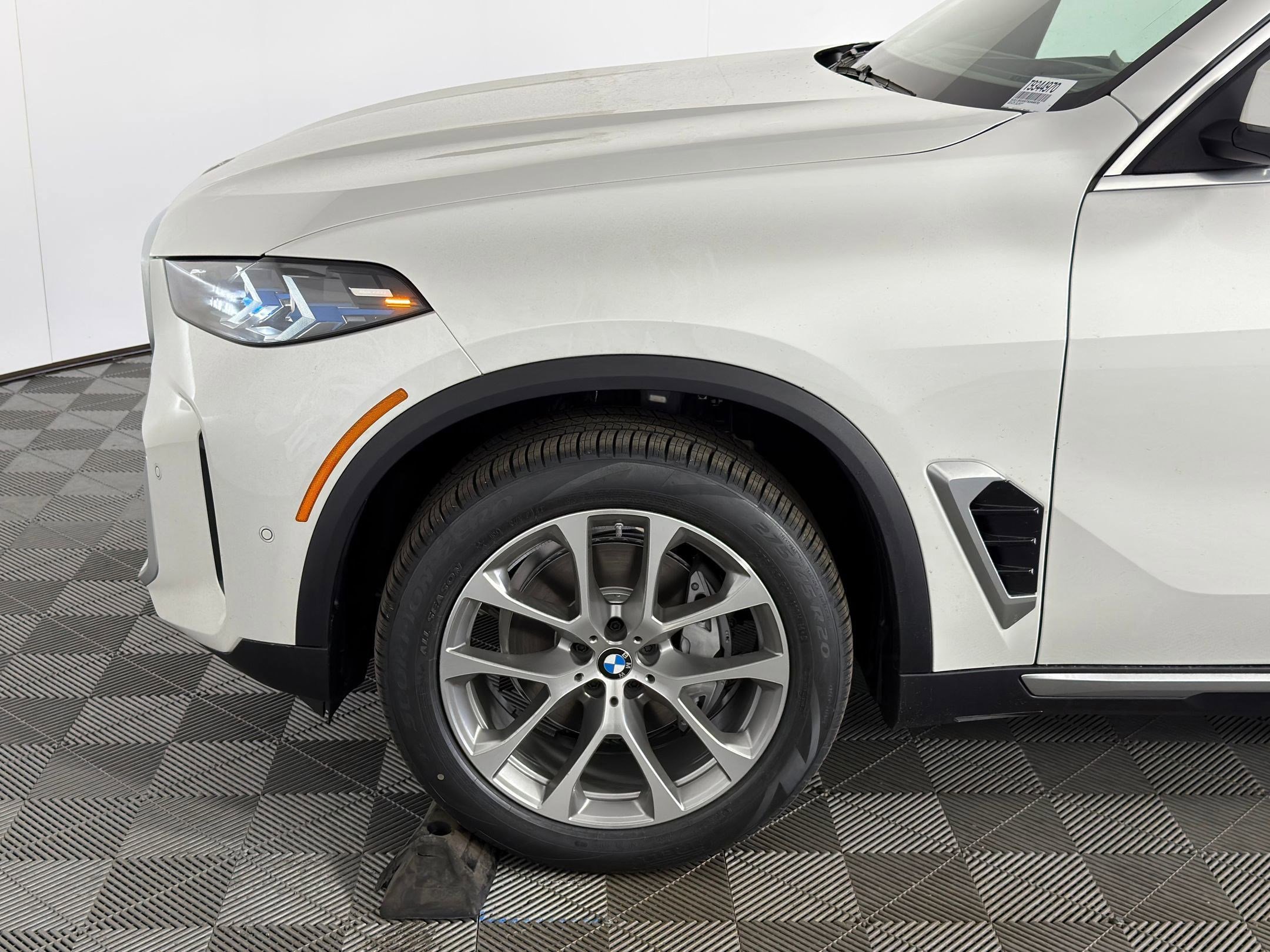 Used 2026 BMW X5 sDrive40i w/ Premium Package RWD image 9
