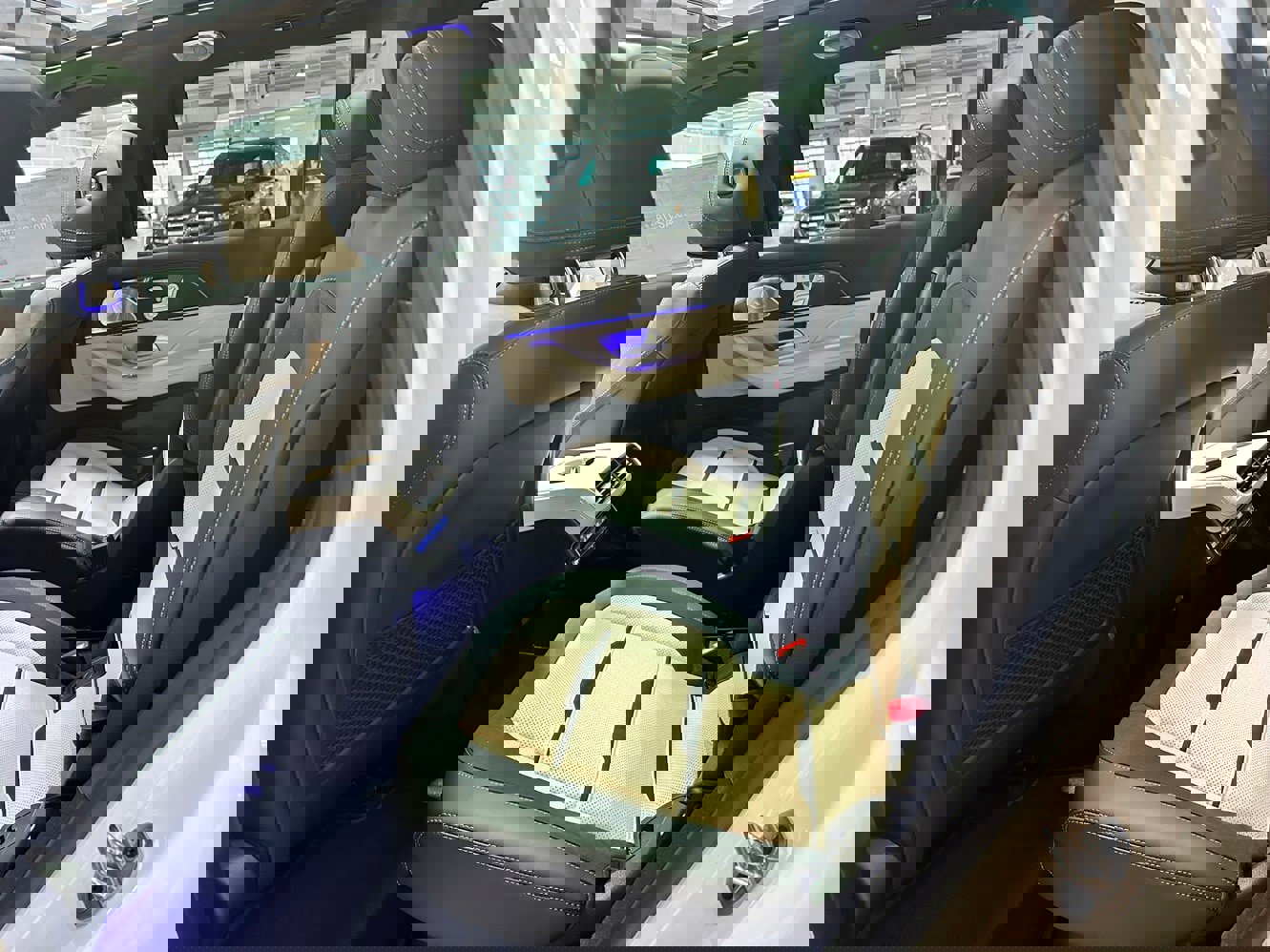 New 2026 Mercedes-Benz GLS 63 AMG 4MATIC image 14