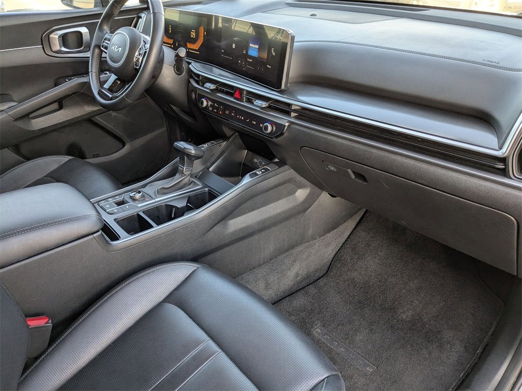 Used 2024 Kia Sorento S image 38