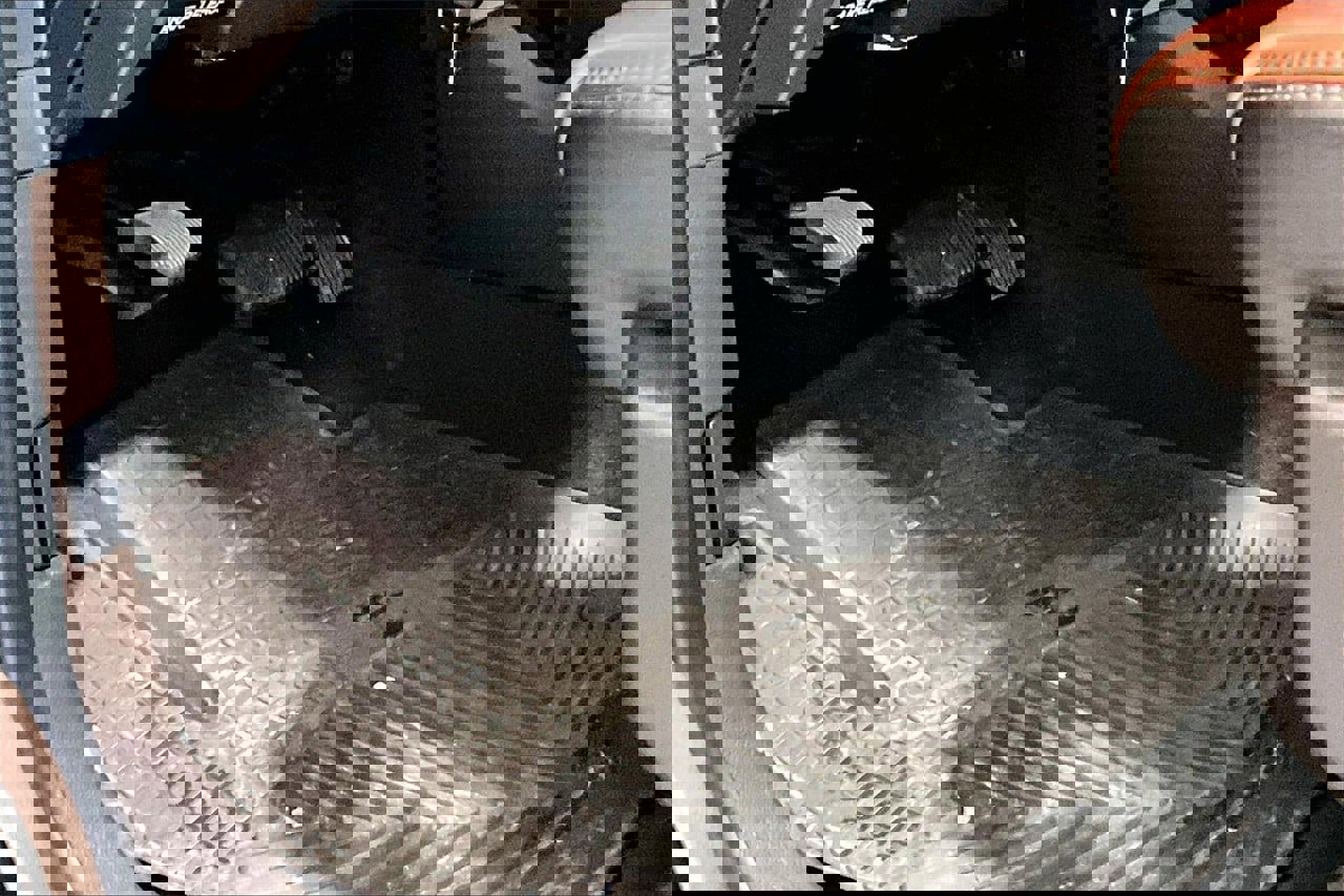 Used 2022 Ford F350 King Ranch w/ Chrome Package image 22