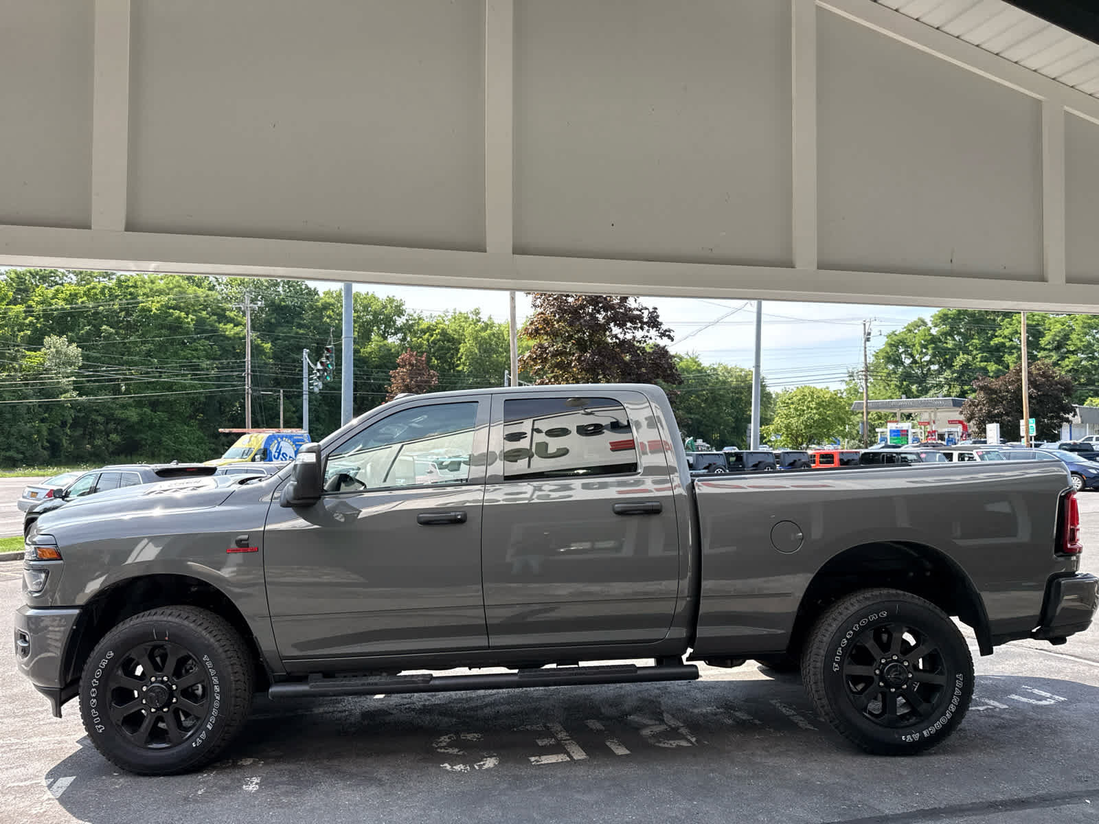 New 2026 RAM 2500 Tradesman AWD/4WD image 6