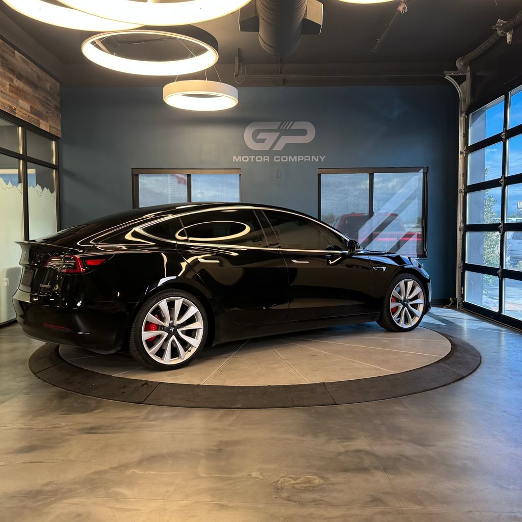 Used 2019 Tesla Model 3 Performance AWD/4WD image 3