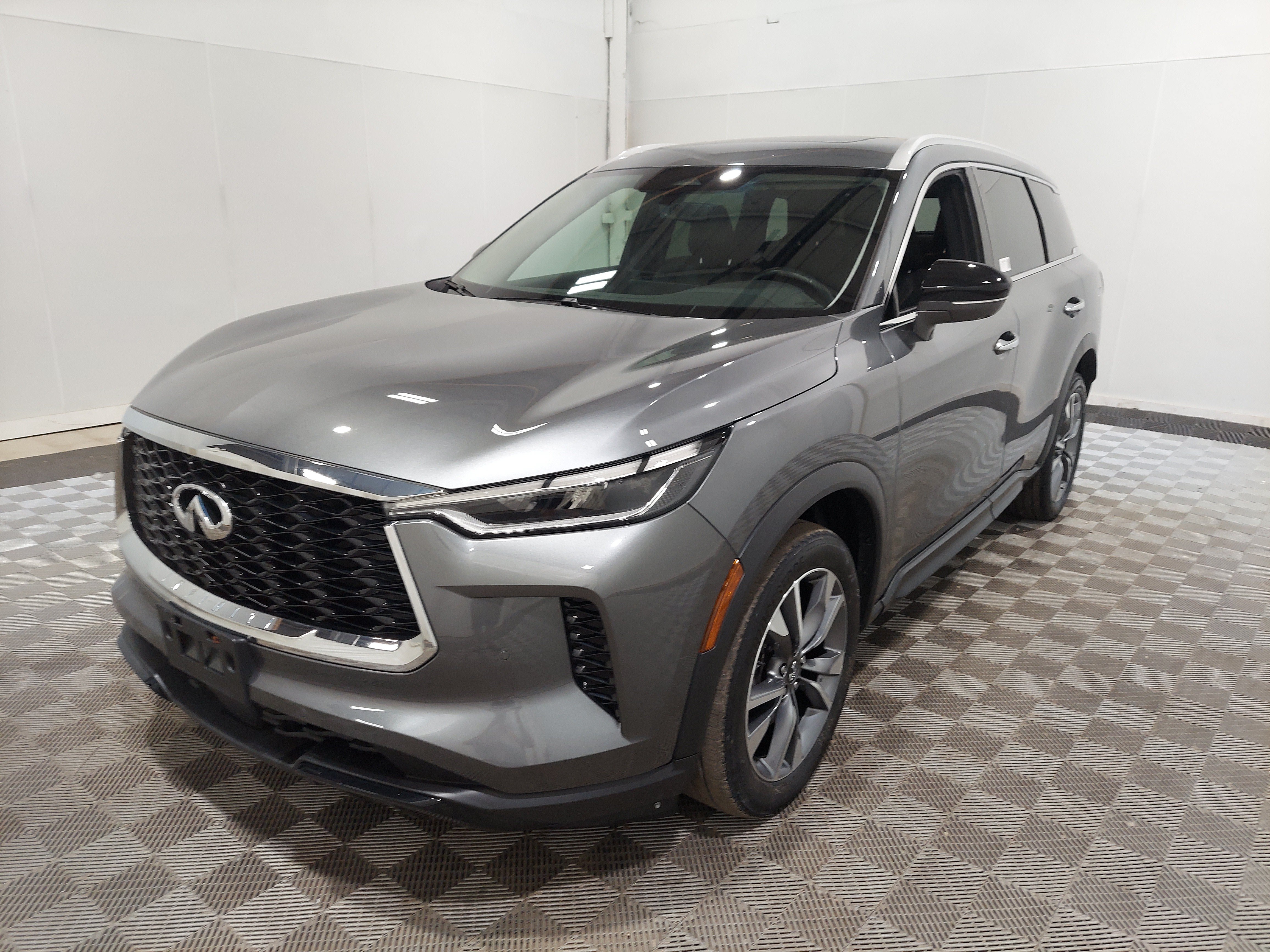 Used 2024 INFINITI QX60 Luxe AWD/4WD image 1