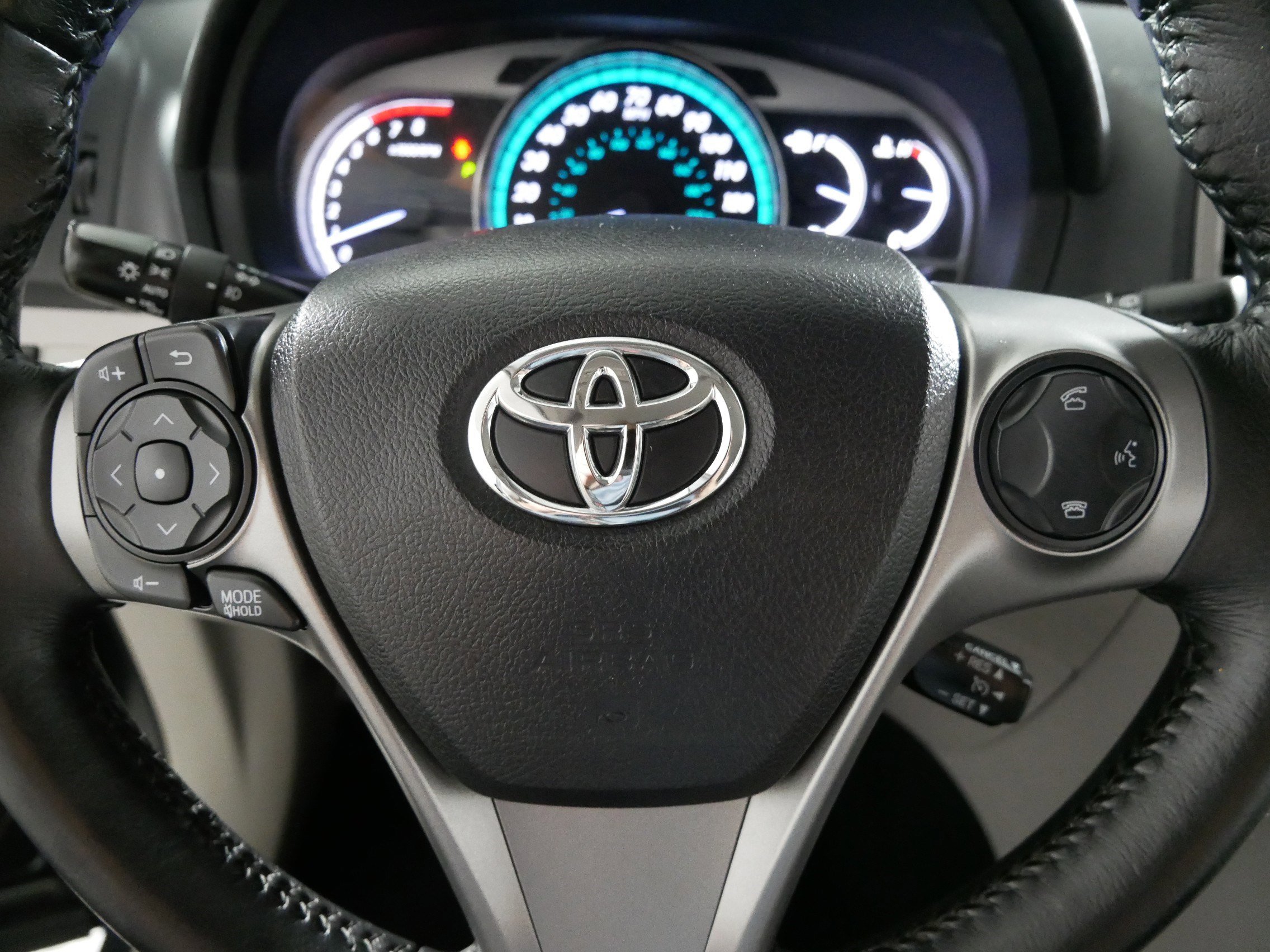 Used 2015 Toyota Venza XLE AWD/4WD image 25