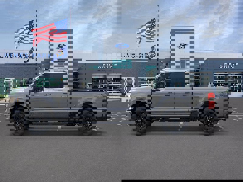 New 2026 Ford F350 Lariat w/ Black Appearance Package image 3