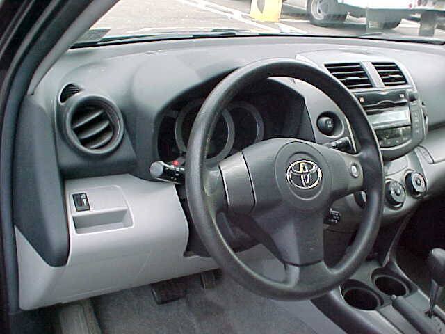 Used 2009 Toyota RAV4 4WD w/ Base L4 Extra Value Pkg image 21