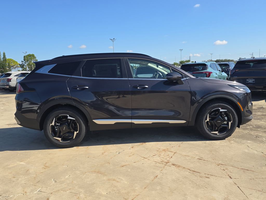 New 2026 Kia Sportage EX w/ EX Panorama Roof Package image 9
