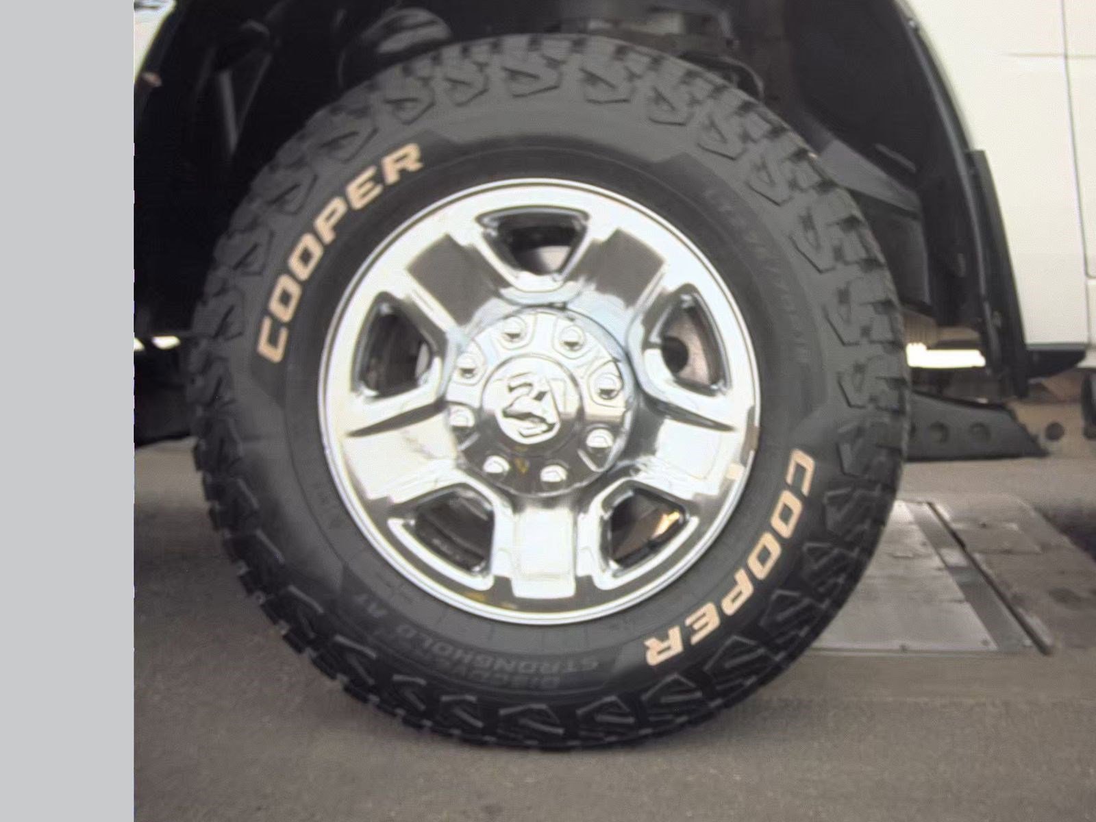 Used 2022 RAM 2500 Tradesman image 8