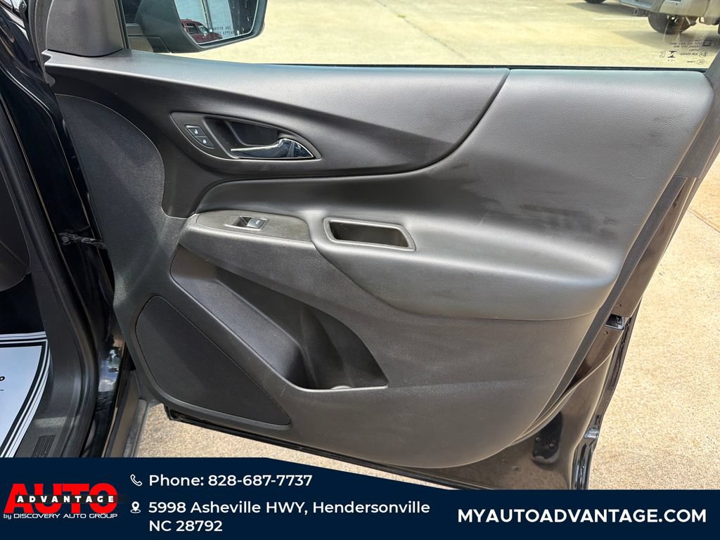 Used 2024 Chevrolet Equinox LT AWD/4WD image 37