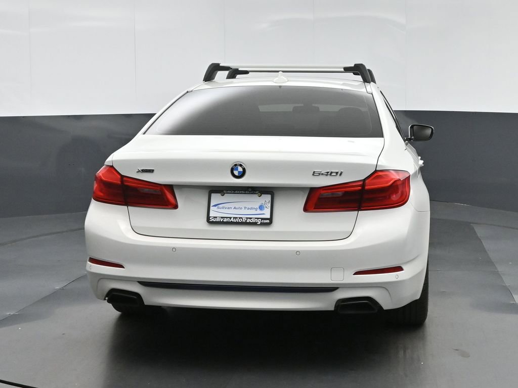 Used 2018 BMW 540i xDrive AWD/4WD image 6