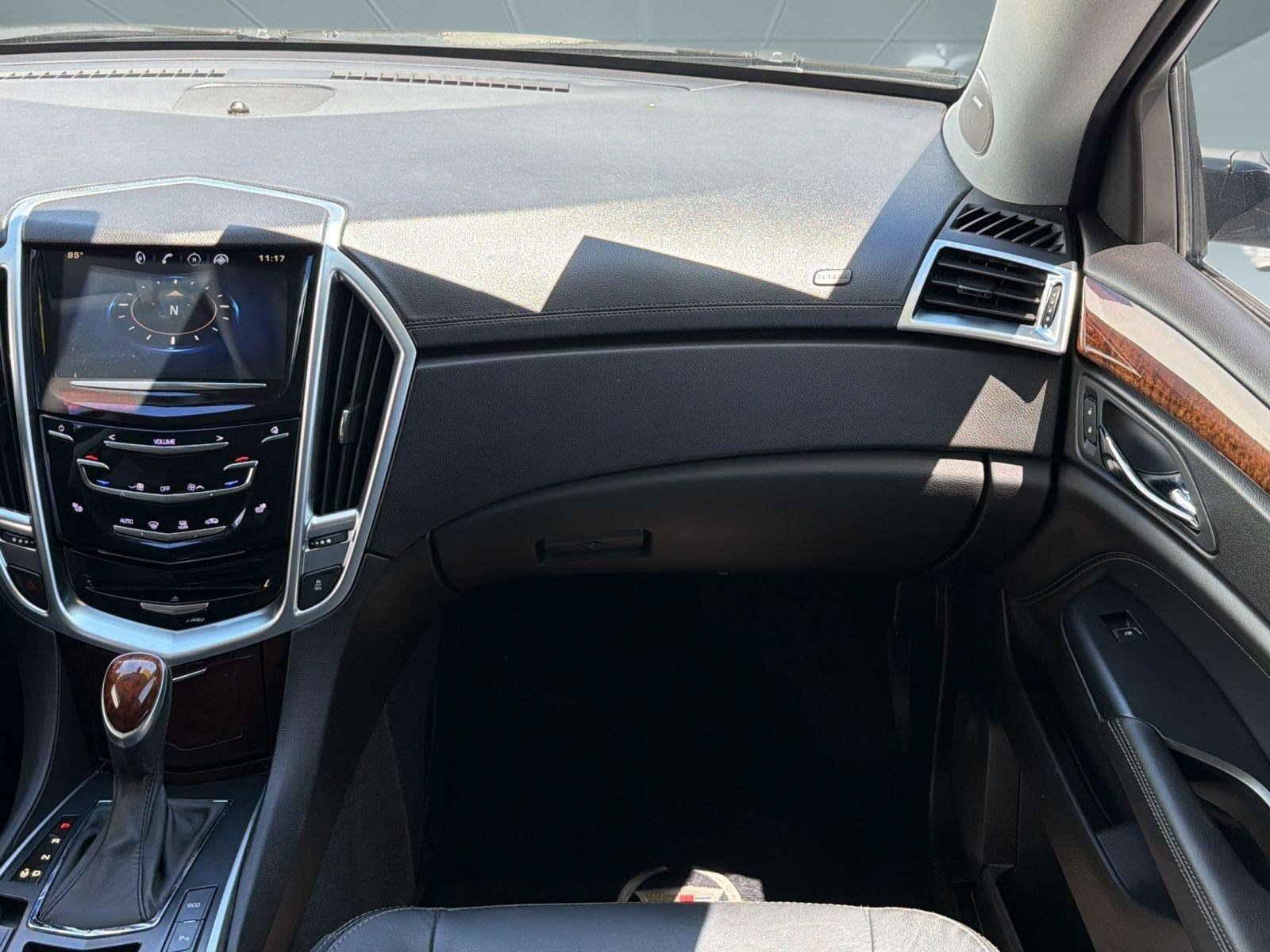 Used 2016 Cadillac SRX Luxury FWD image 27