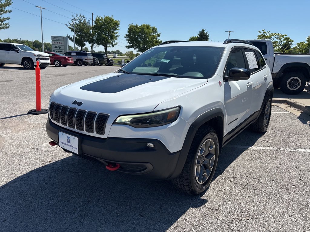 Used 2022 Jeep Cherokee Trailhawk w/ Comfort/Convenience Group AWD/4WD image 12