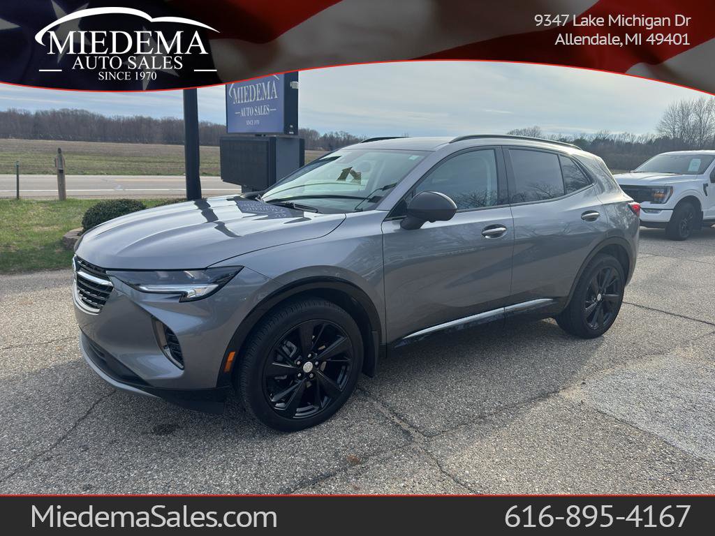 Used 2021 Buick Envision Essence w/ Technology Package I image 1