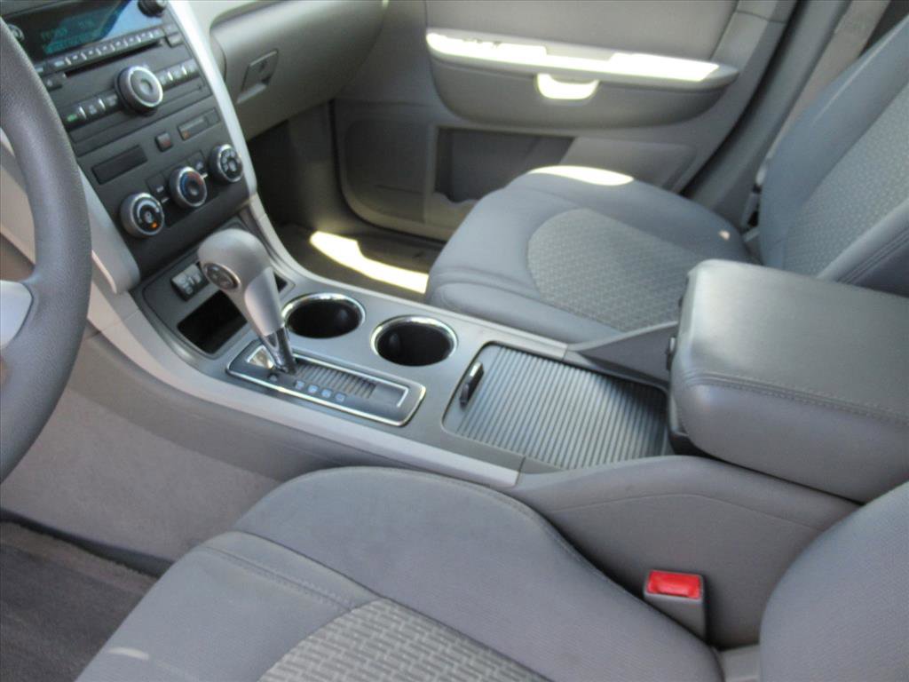 Used 2012 Chevrolet Traverse LS FWD image 15