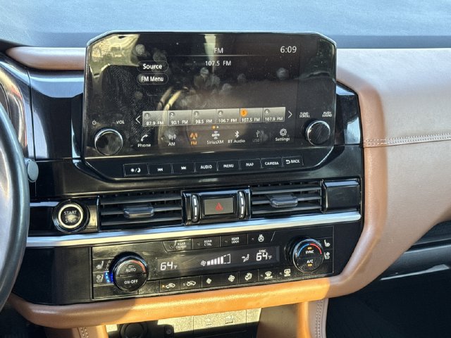Used 2023 Nissan Pathfinder Platinum AWD/4WD image 21