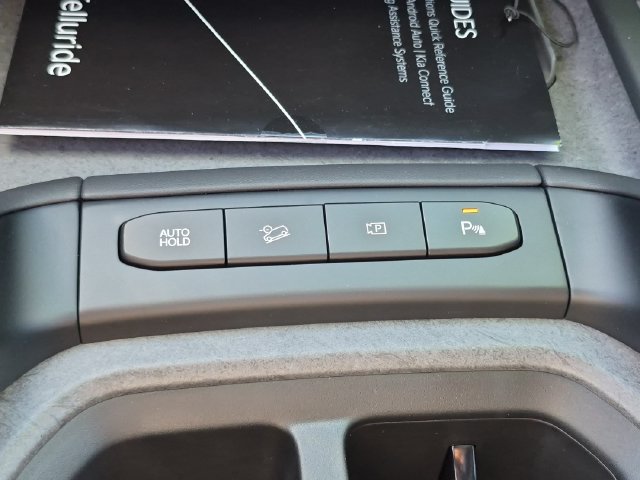 New 2027 Kia Telluride S FWD image 22