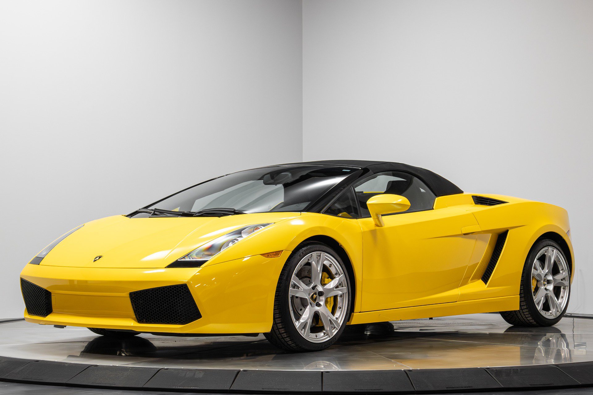 Used 2007 Lamborghini Gallardo Spyder image 3