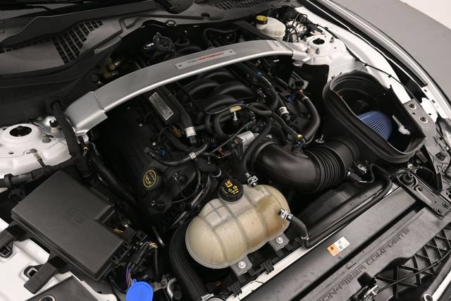 Certified 2020 Ford Mustang Shelby GT350 w/ Technology Package RWD image 32