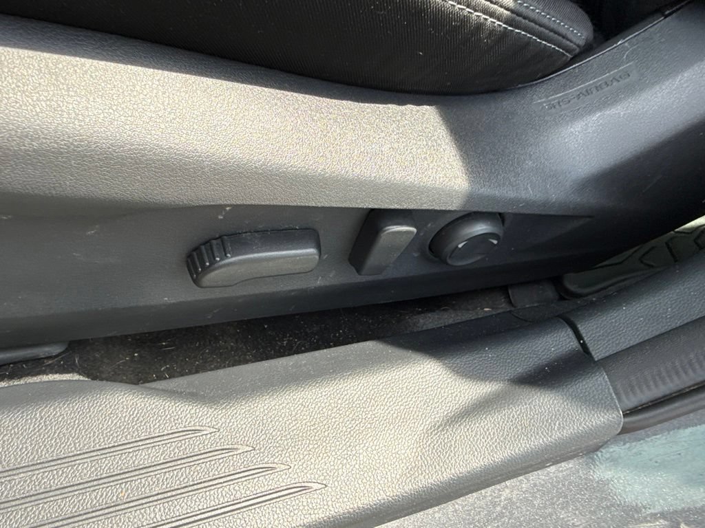 Used 2023 Subaru Legacy Premium AWD/4WD image 24