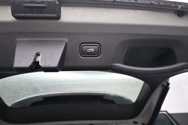 Used 2023 Hyundai Tucson SEL w/ Winter Package AWD/4WD image 7