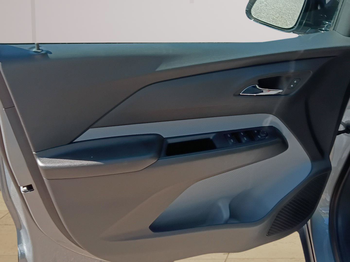 New 2027 Chevrolet Bolt LT FWD image 14