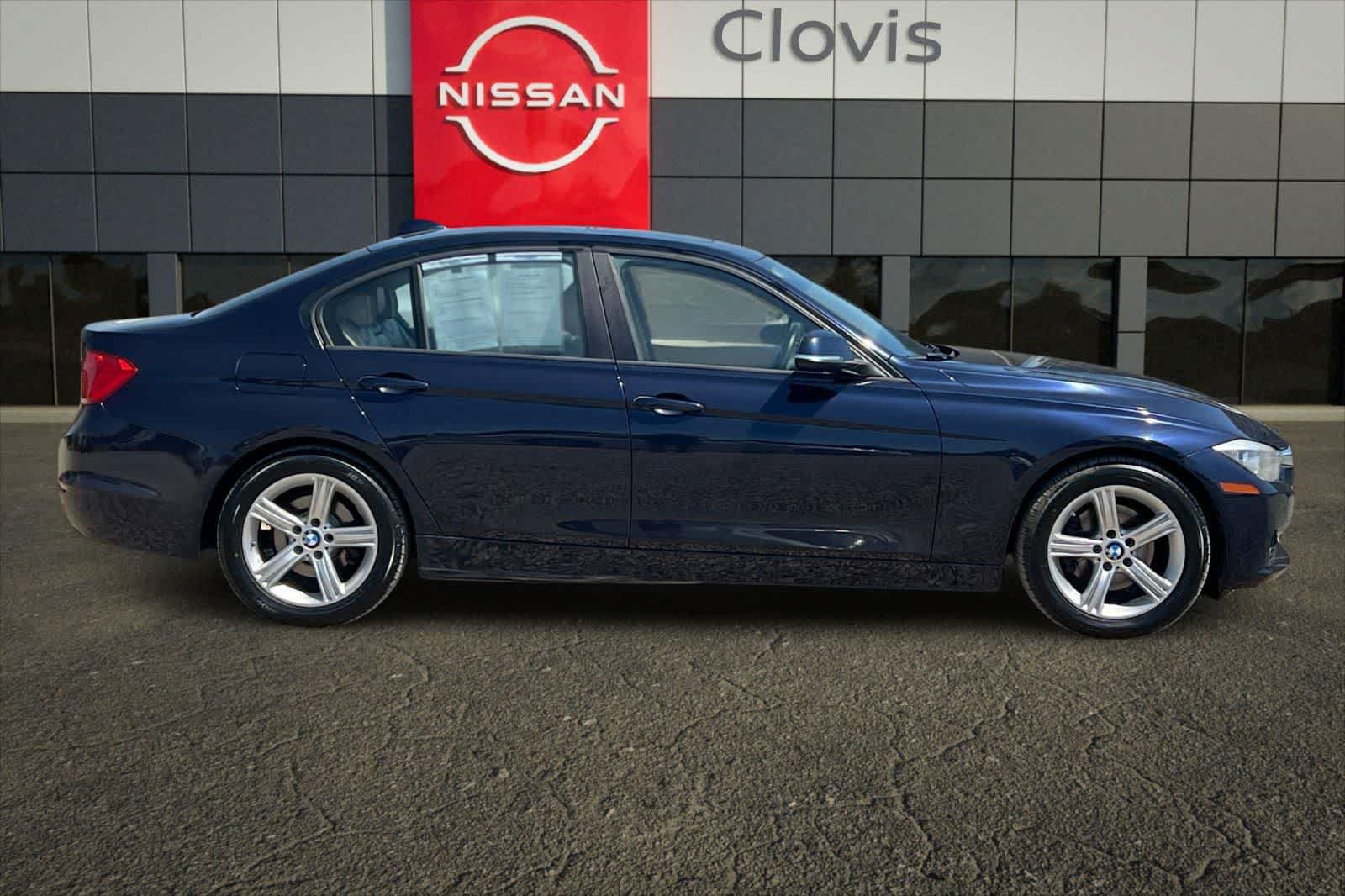 Used 2013 BMW 328i Sedan RWD image 9