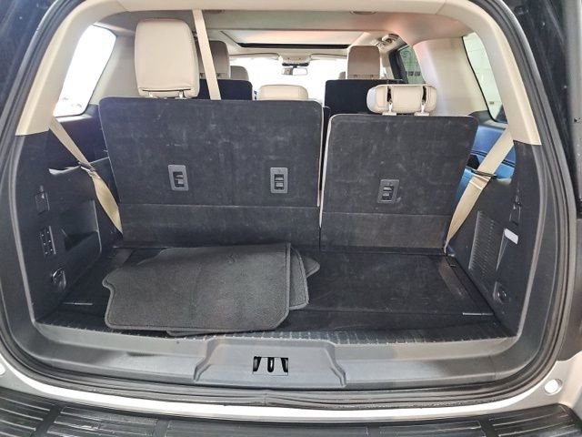 Used 2024 Ford Expedition Limited image 17