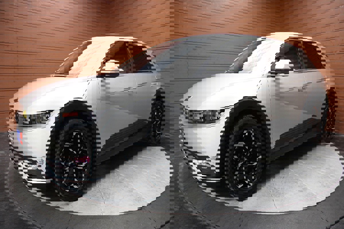 Used 2023 Hyundai Ioniq 5 SEL w/ Cargo Package image 7