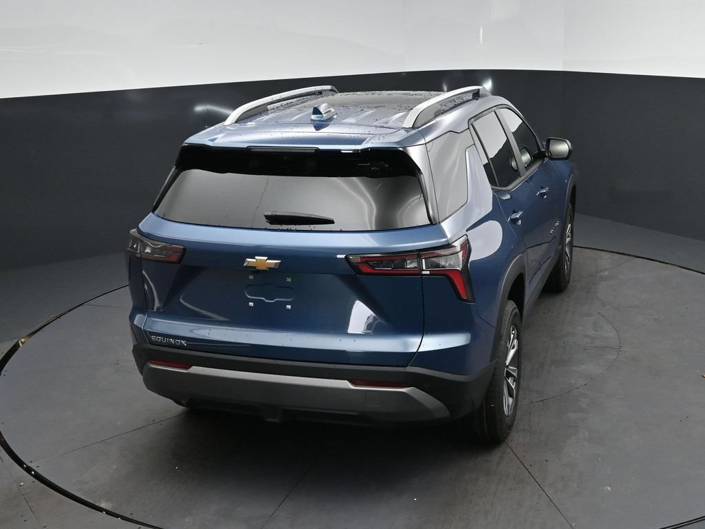 New 2026 Chevrolet Equinox LT w/ Safety and Technology Package FWD image 30