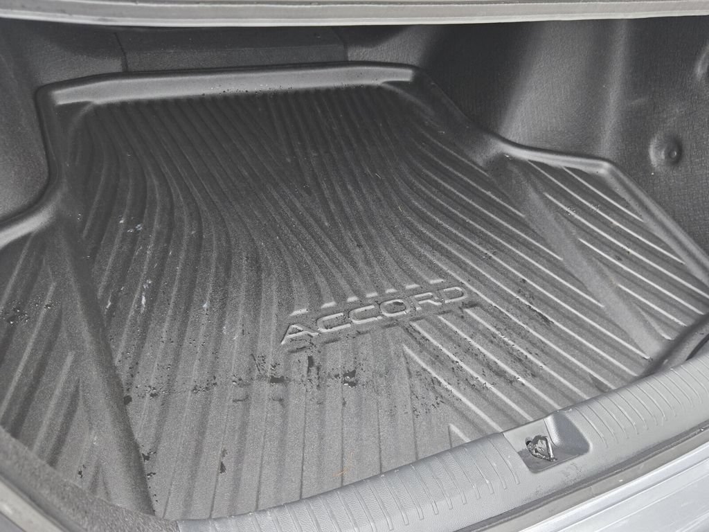 Certified 2024 Honda Accord LX image 13