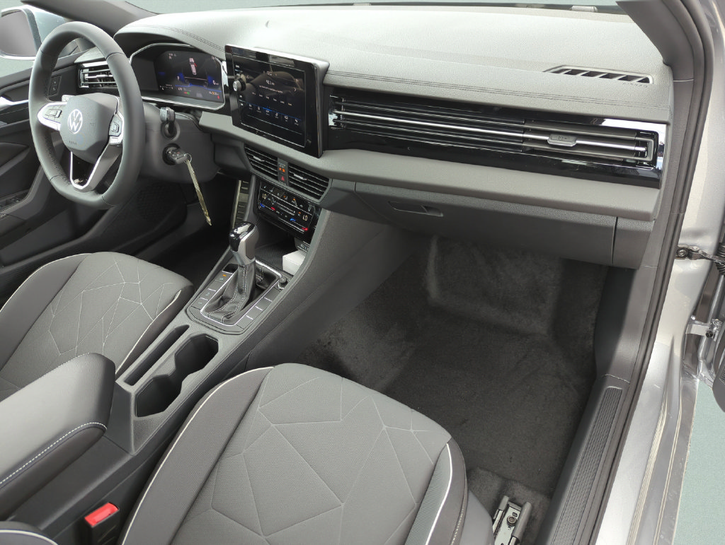 New 2026 Volkswagen Jetta Sport FWD image 21